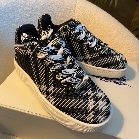 Burberry Box Check Knit Low-Top Sneakers 38.5 - Picture 4 of 9